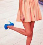 Can I wear blue shoes with a coral dress?